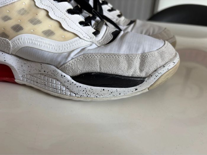 Jordan Max 200 Blanc / Challenge Rouge / Noir - Taille 44 - photo numéro 3
