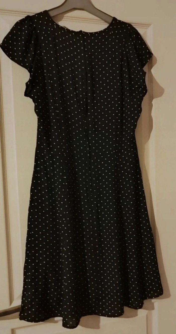 Robe taille 36 - photo numéro 2