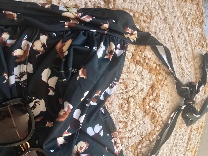 Maillot de bain inspiré pin-up vintage taille S - photo numéro 3