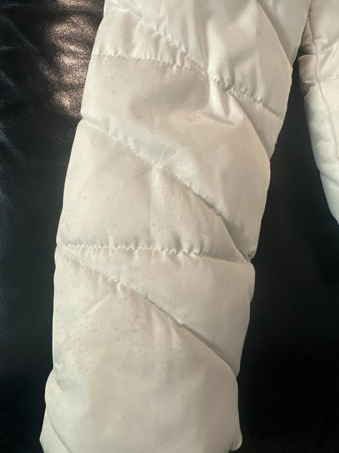 Doudoune Zara blanc cassé avec fourrure amovible - photo numéro 9