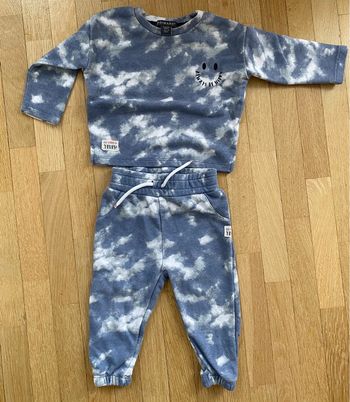 Ensemble jogging primark bébé tie and dye 9 12 mois