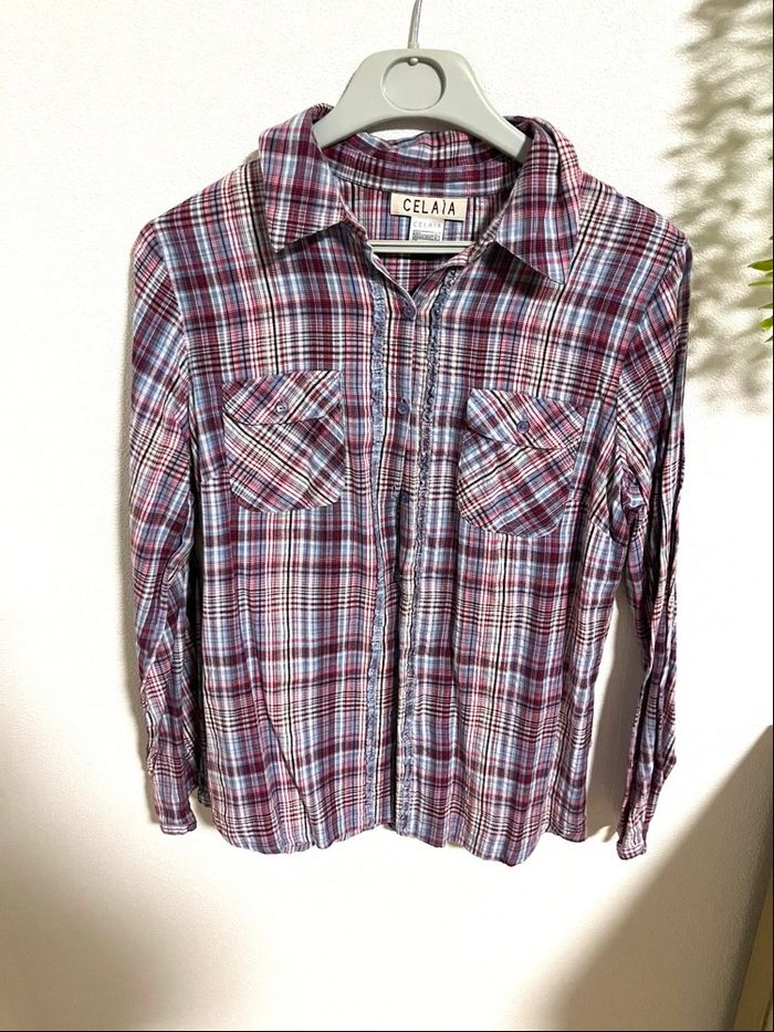 Très belle chemise à longue manche pour femme