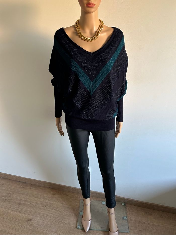 Pull pailleté neuf à manches longues LolaLiza taille française 36 (valeur 35€) - photo numéro 3