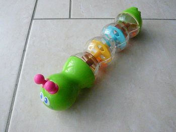 Bâton de pluie chenille neuf