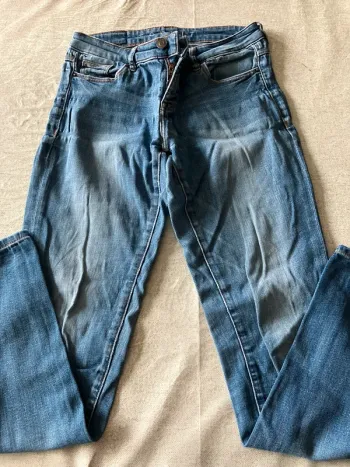 Jean taille basse Esprit – Taille S