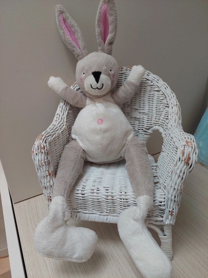 Ikea - peluche lapin lièvre à longues jambes