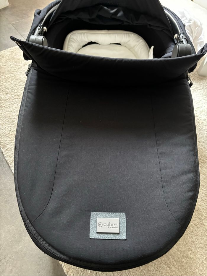 À saisir Nacelle Cybex Carry Cot noire - photo numéro 6
