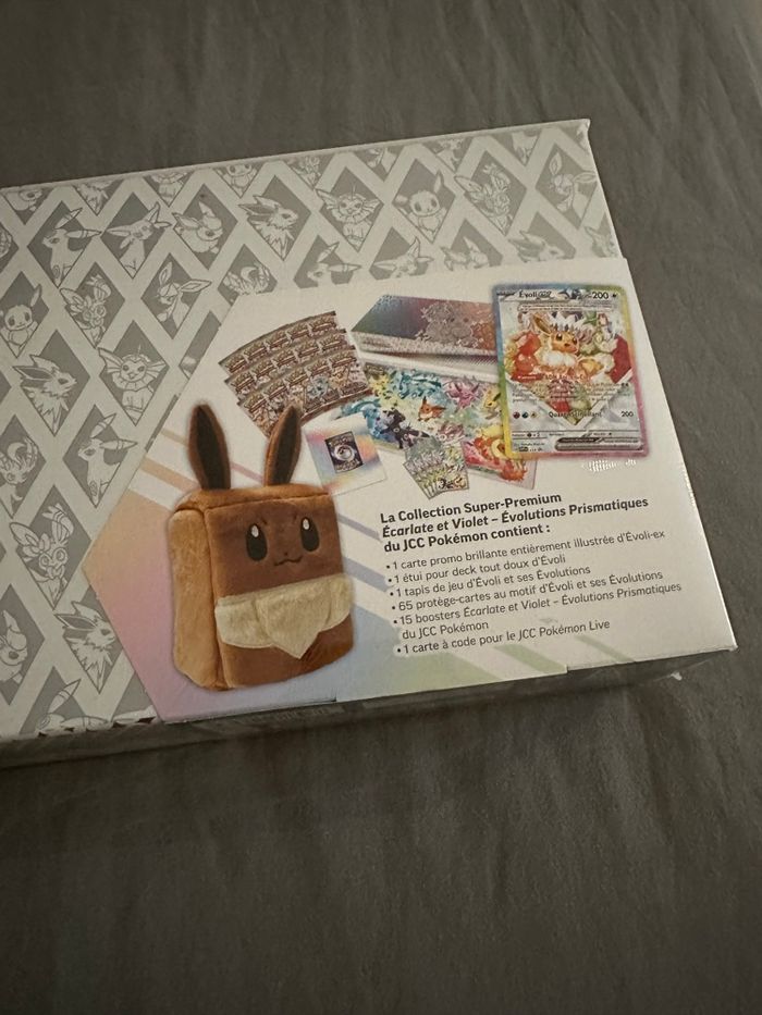 Coffret Pokemon Super Premium SPC EV8,5 Évolutions Prismatiques - photo numéro 9