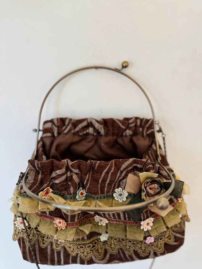 Sac à main marron fleurs et fantaisie en velours Vintage retro• Brown velvet handbag - photo numéro 7