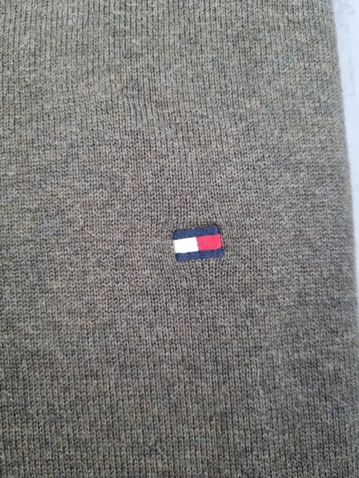 Pull 1/4 boutonné kaki Tommy Hilfiger – Taille M Homme (mesures en photos) - photo numéro 7