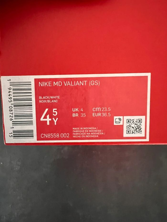 Basket Nike unisex taille 36.5 - photo numéro 12