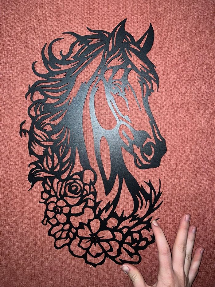 Décoration murale en métal cheval