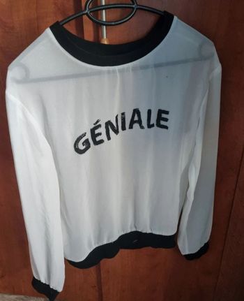 Pull transparent avec écriture taille XS