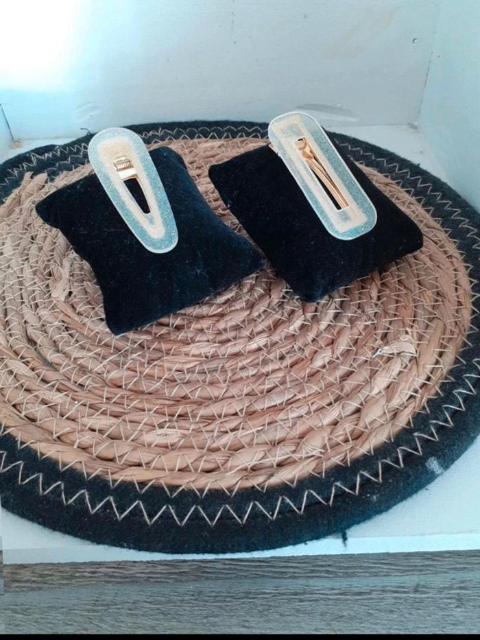 Barrette cheveux transparente pailletée n°6