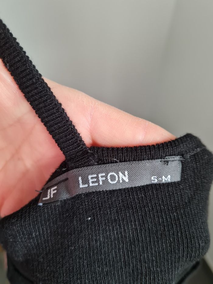 Pull noir - photo numéro 5