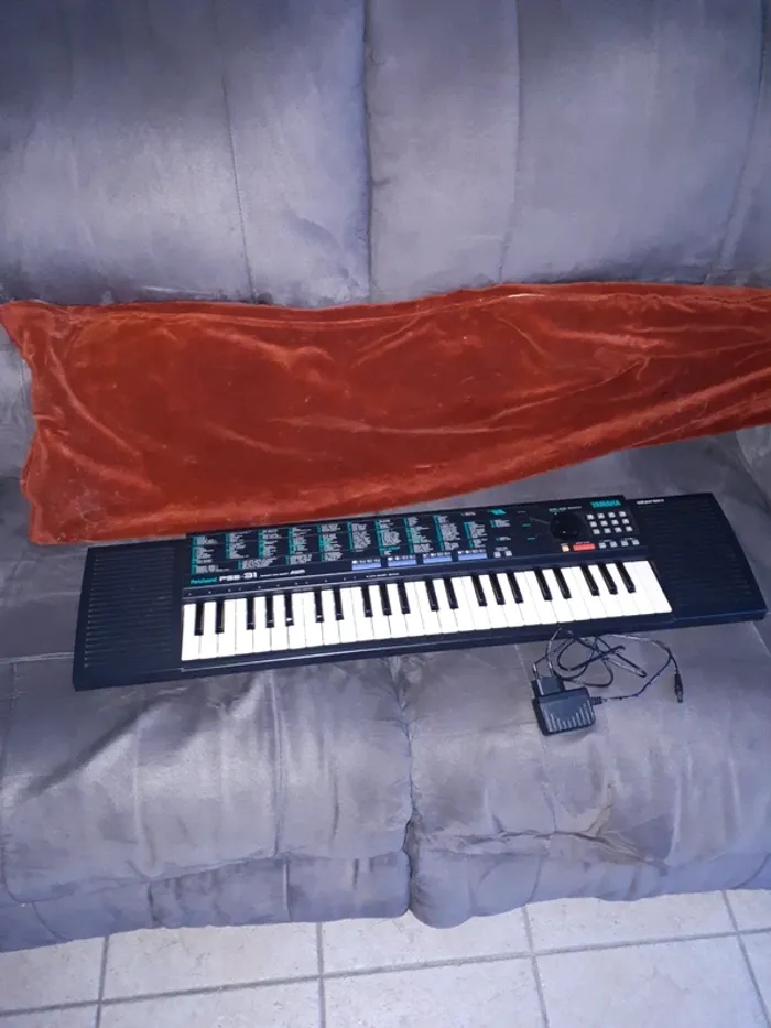 Synthétiseur yamaha pss 31 - photo numéro 9