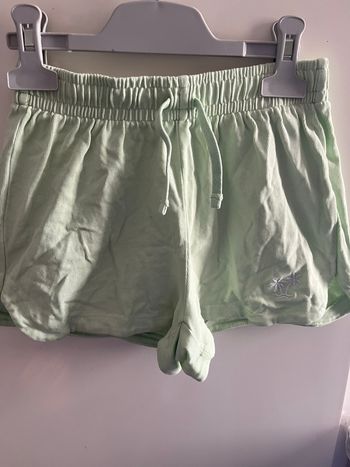Short fille Zara taille 9/10 ans