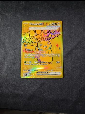 Pichachu 179/131 gold français