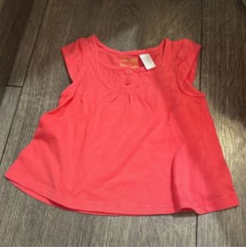 T-shirt sans manches Obaïbi taille 6 mois