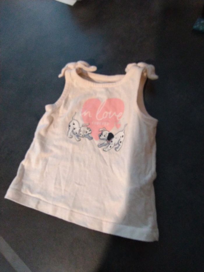 T-shirts a bretelles