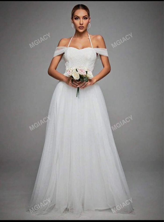 Robe de mariée ou soirée 40/42 comme neuf - photo numéro 3