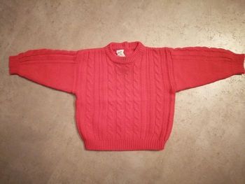 Pull rouge 1 an