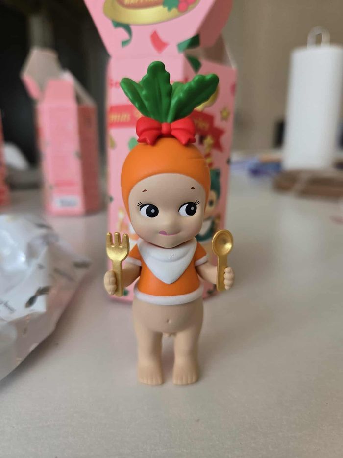 Sonny Angel Le dîner de Noël Authentique. Neuf