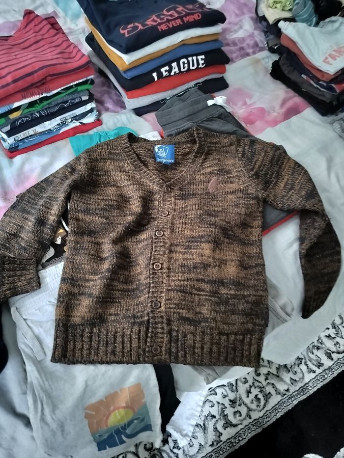 Lot vêtements garçons - photo numéro 3