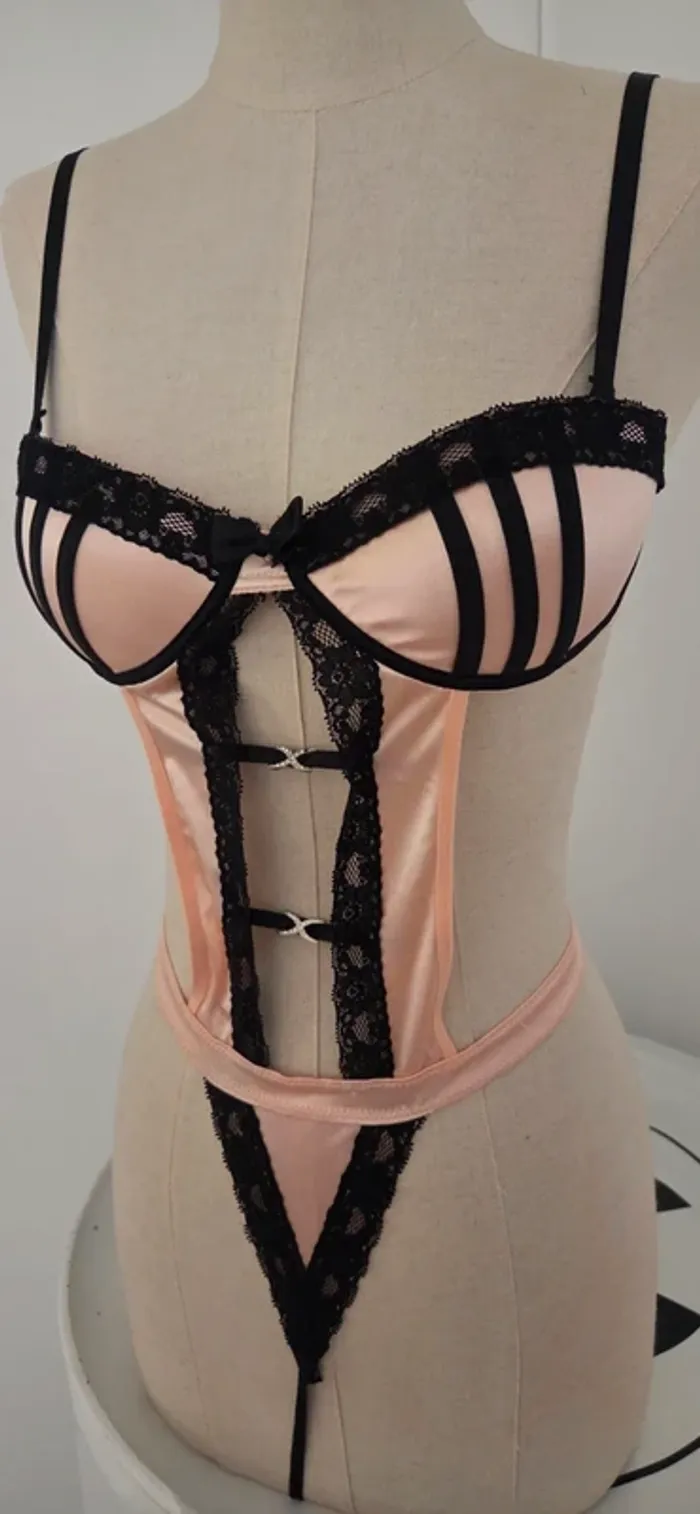 Body lingerie Sexy Avenue – Taille S - photo numéro 3