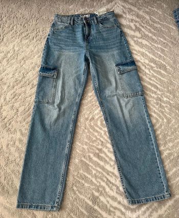 Jean bleu cargo Bershka