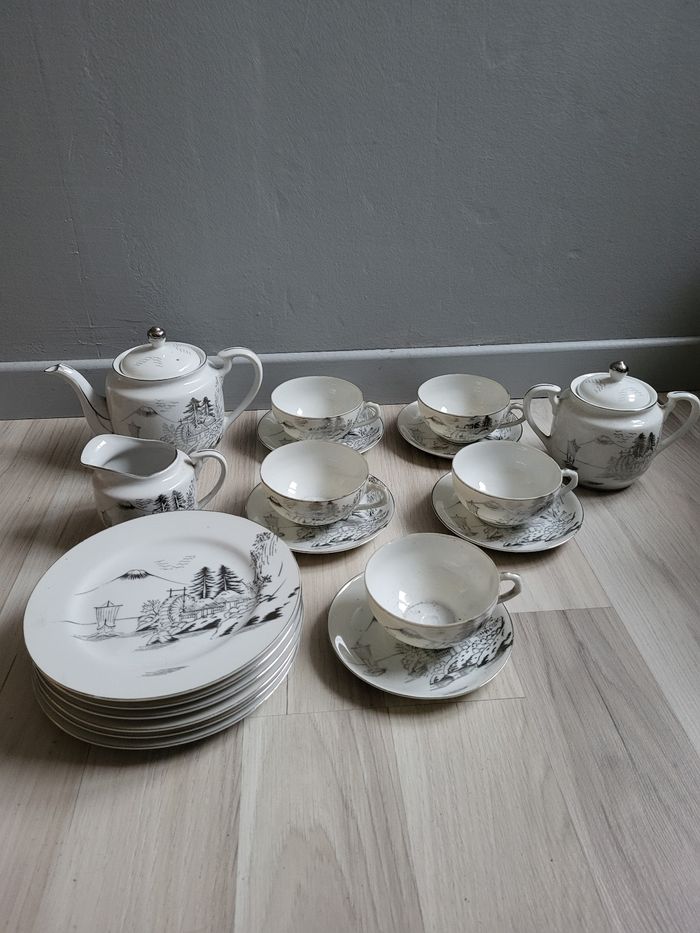 Service à thé et à dessert japonaises