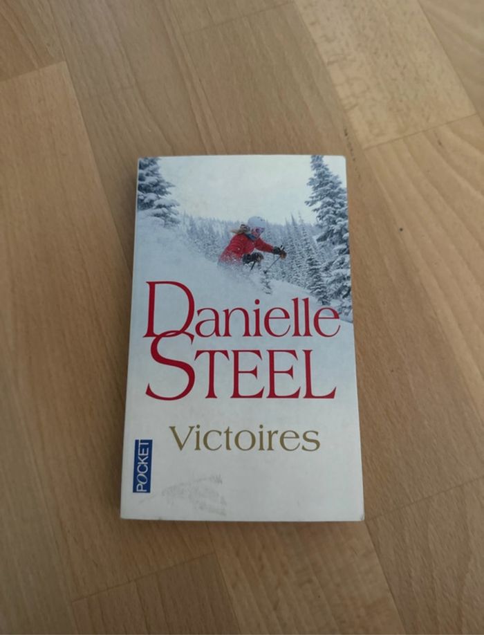 livres Danielle Steel - photo numéro 2