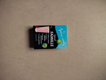 Jeu de cartes “Apéro Famille” Larousse – quiz questions – complet