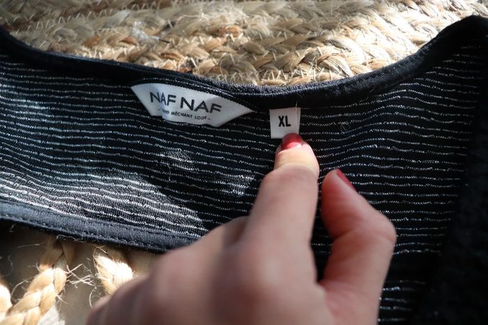 Robe Naf Naf noire à paillettes - photo numéro 4