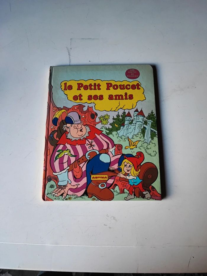Livre le petit Poucet et ses amis