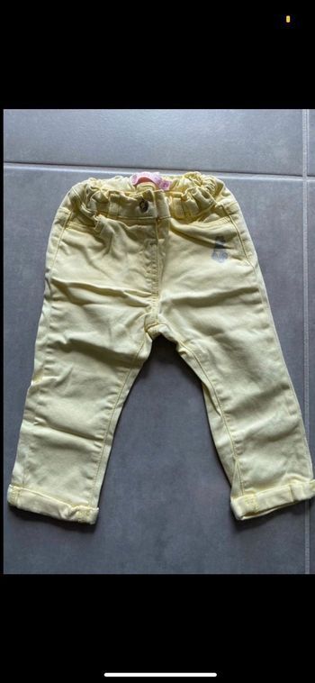 Jean jaune Gémo 12 mois