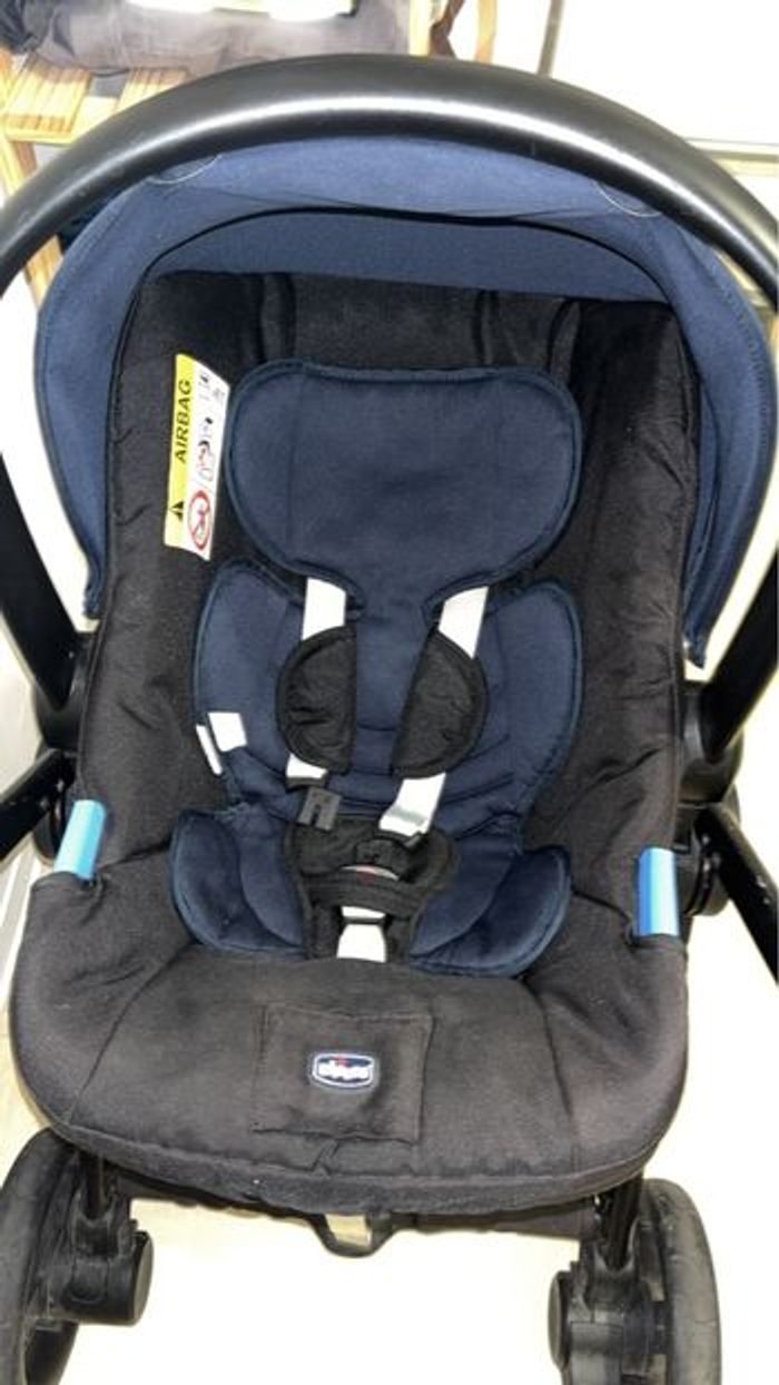 Poussette chicco 3 en 1 - photo numéro 3