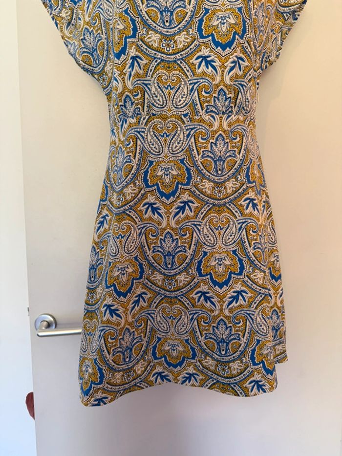 Robe courte mango bleue jaune et blanche - photo numéro 4