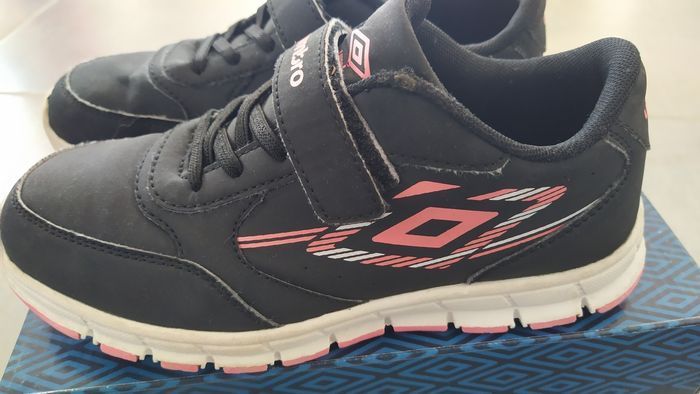 Baskets Umbro fille en 35 - photo numéro 4