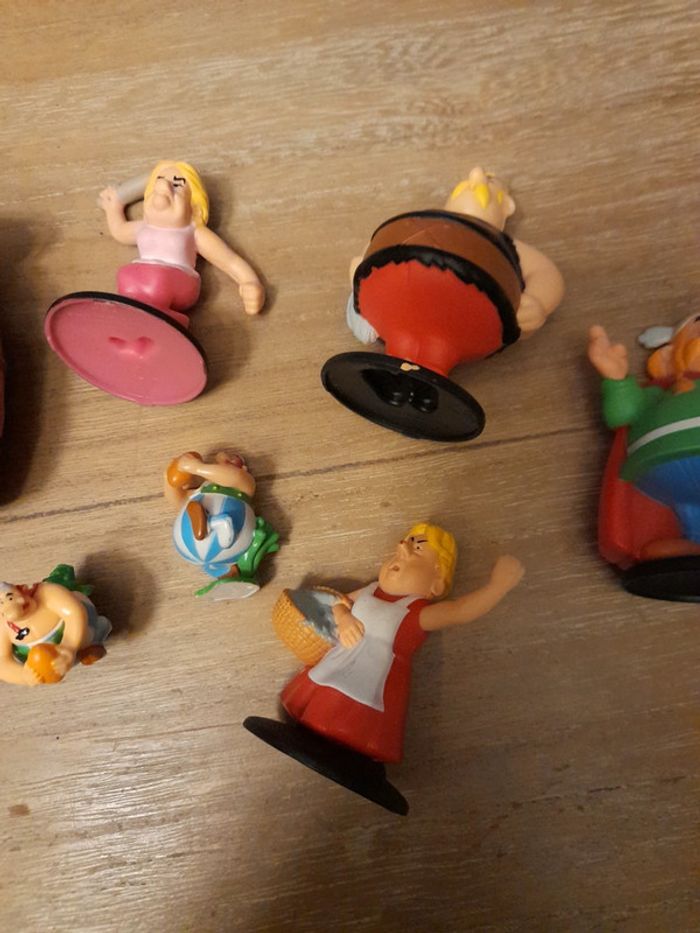 Lot de 7 figurines d'Asterix - photo numéro 3