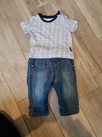 Ensemble pantalon t-shirt