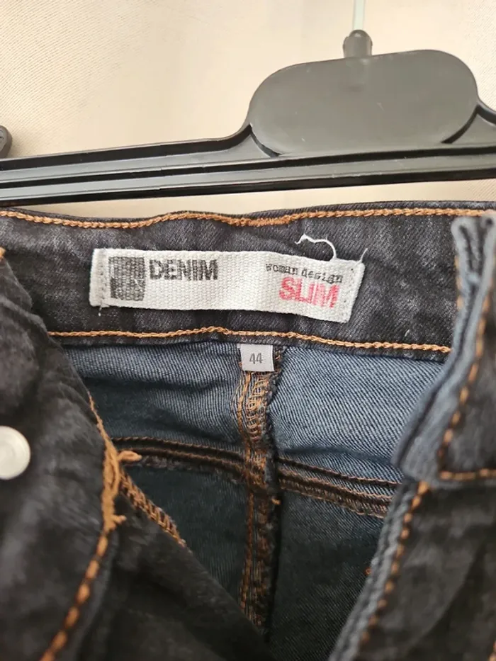Jeans slim noir - photo numéro 2