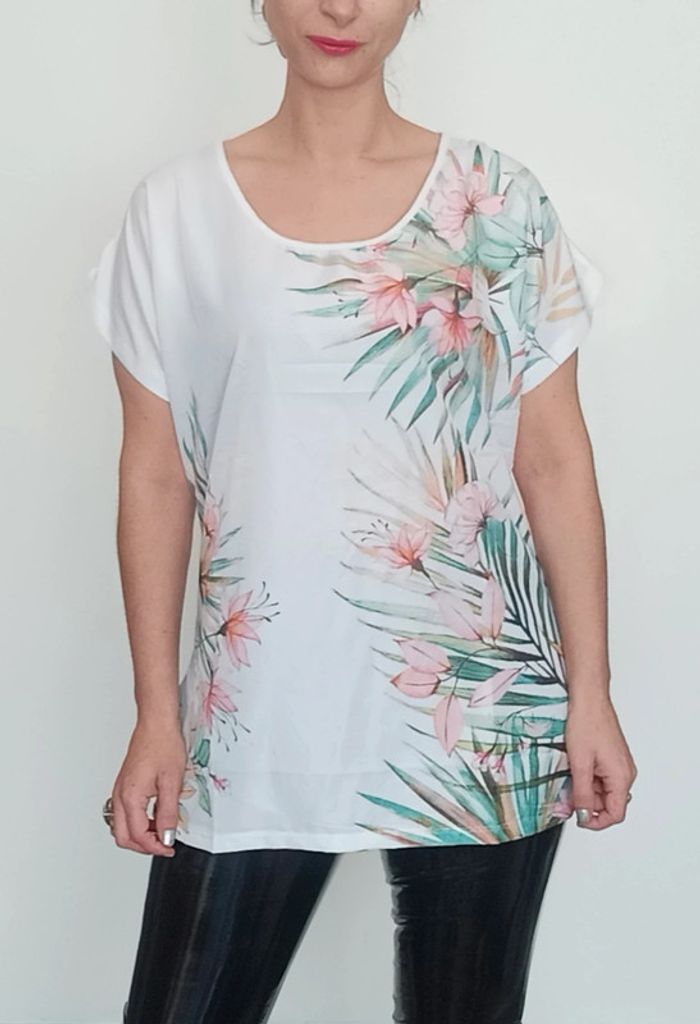 T-shirt été fluide fleuri Atlas taille 46/48 - photo numéro 2