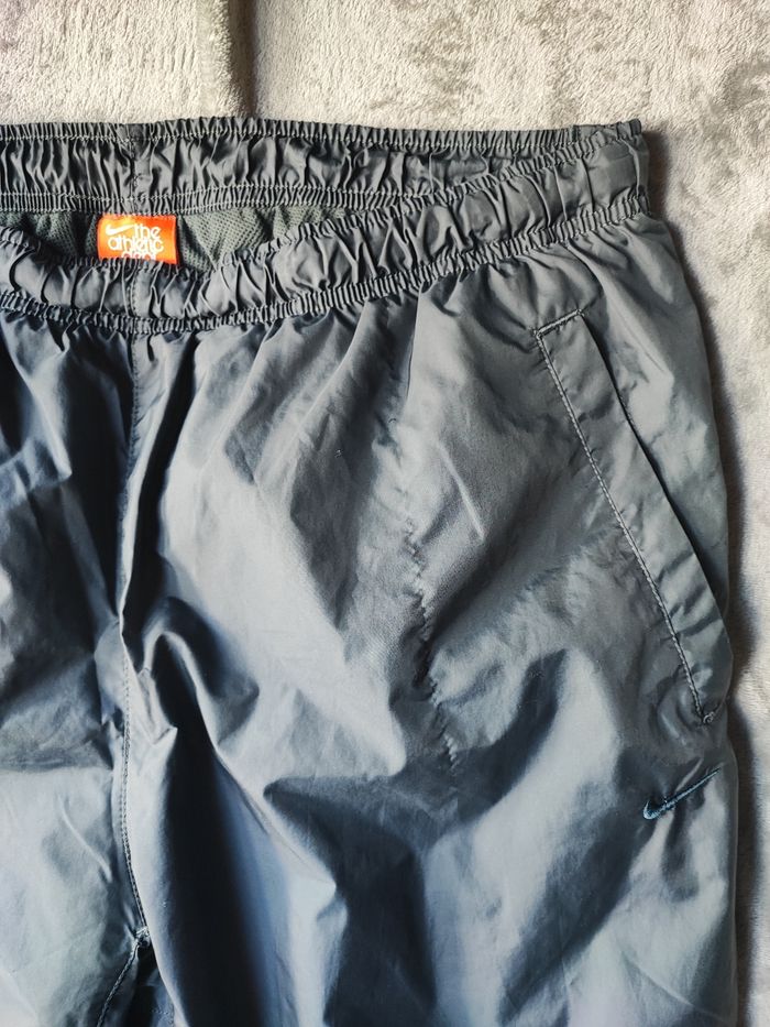 Jogging Nike gris anthracite logo brodé taille L Athletic Dept - photo numéro 4