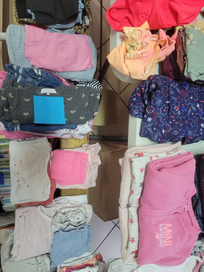 Lot vêtements fille de 3 mois à 4 ans - photo numéro 6