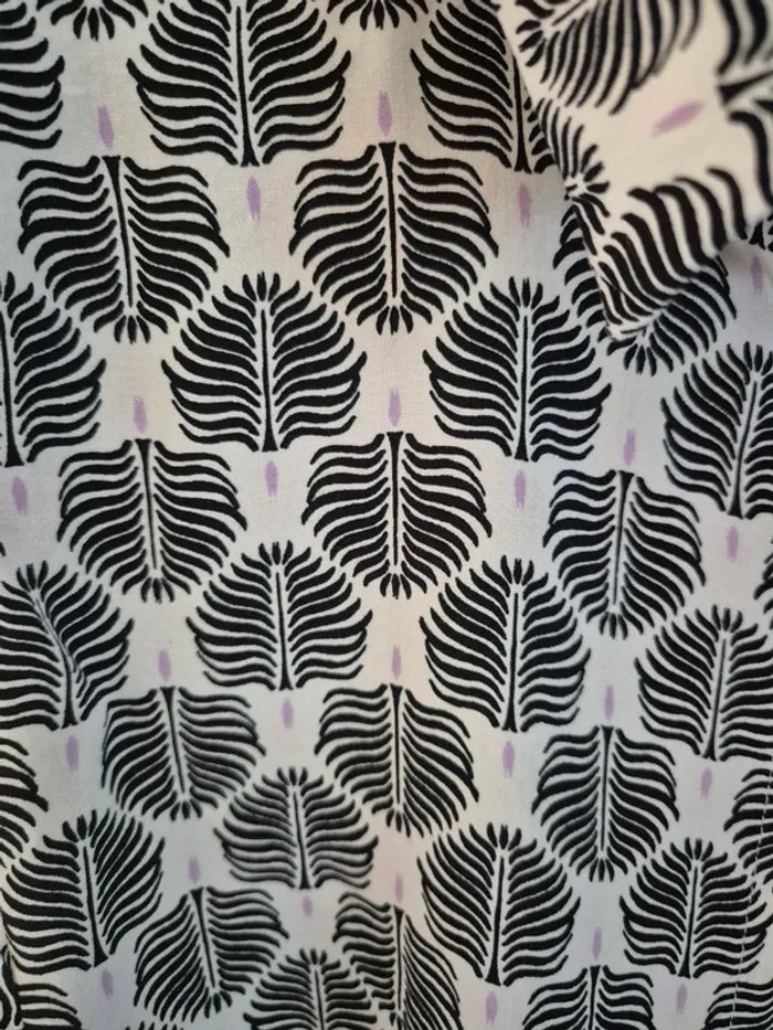 Chemise sympa sans manche taille 48 - photo numéro 3