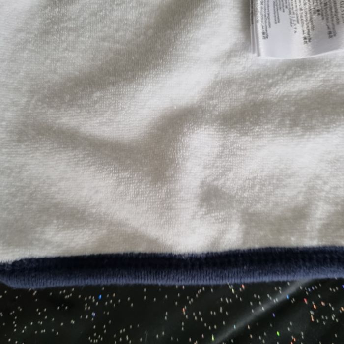 bavoir Hugo Boss - photo numéro 8