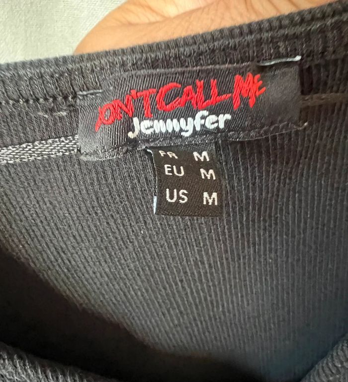 Haut court femme taille M noir excellent état marque Jennyfer - photo numéro 3