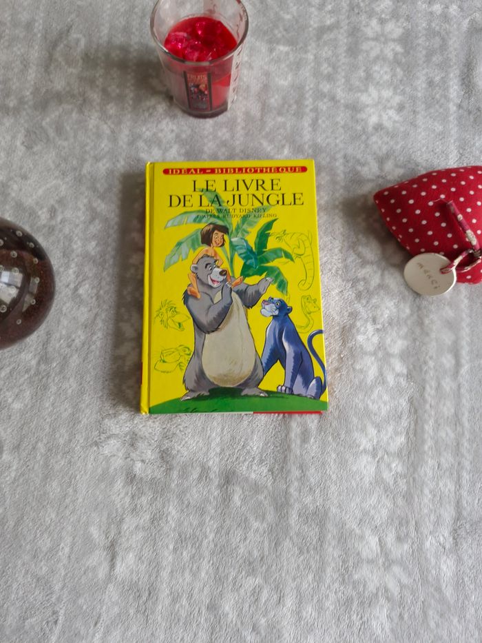 Livre "Le livre de la jungle" ancienne collection Walt Disney