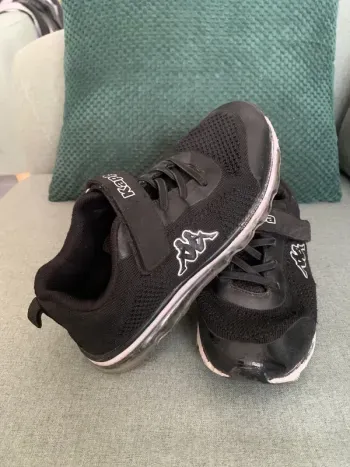 Baskets Kappa enfant, pointure 33, confort et style pour les petits sportifs !